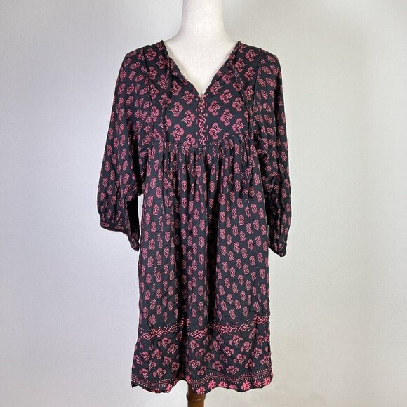 Beach Lunch Lounge NWT Krissi Dress Size Medium Knee Length Black Red Boho - Picture 1 of 12
